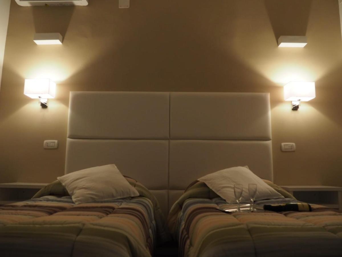Maja Bed & Breakfast Reggio Calabria Exterior photo